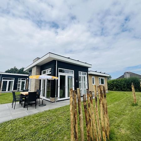 Bungalowpark De Horn - Floresta 215 Dirkshorn Exteriör bild